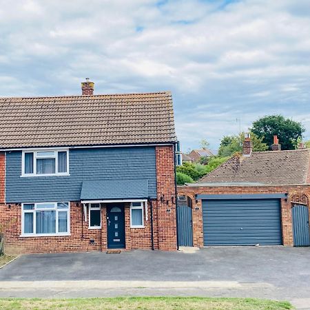 Gatwick Studio Horley Exterior photo